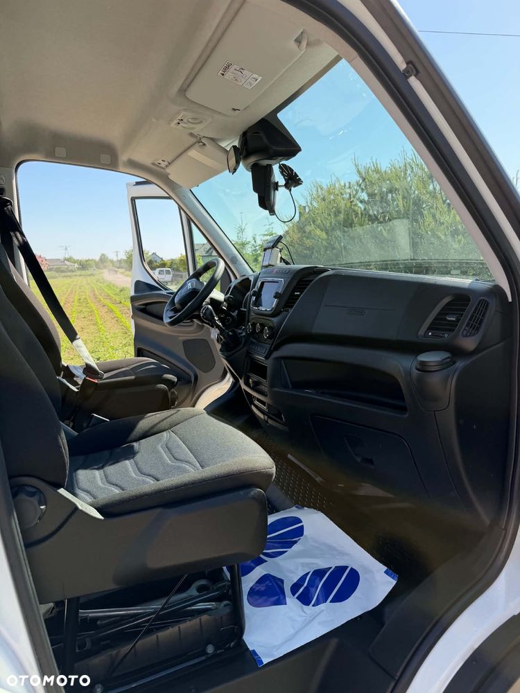 Iveco DAILY 35S14 | PODNOŚNIK KOSZOWY 13M | VERSALIFT LT 36-130-TB | KLIMA | SPROWADZONY | - 15