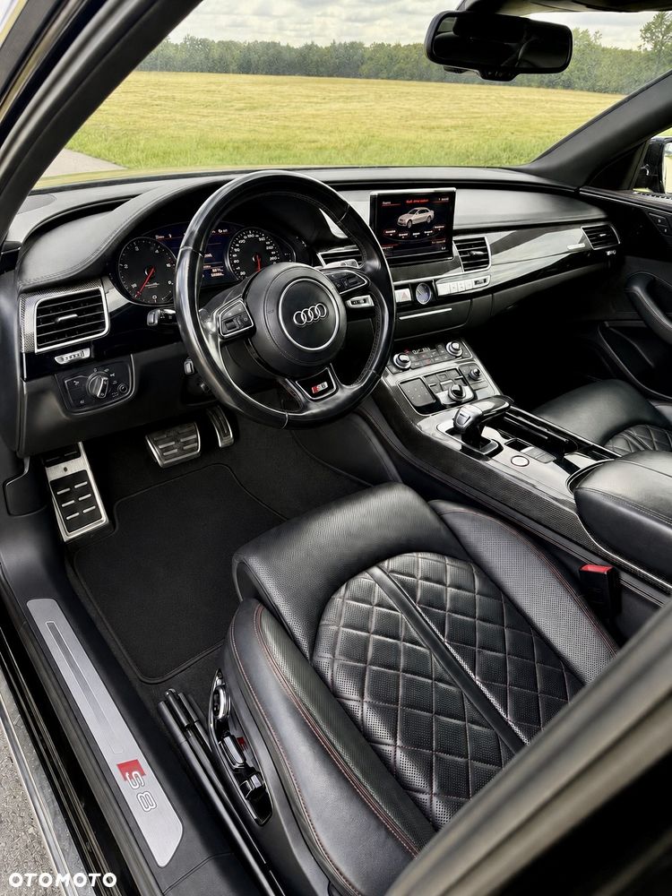Audi A8 - 11