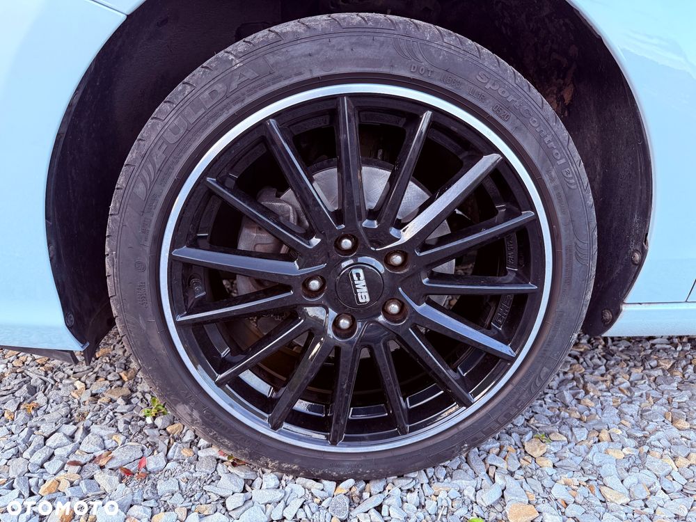 Hyundai i30 1.4 Classic + - 19
