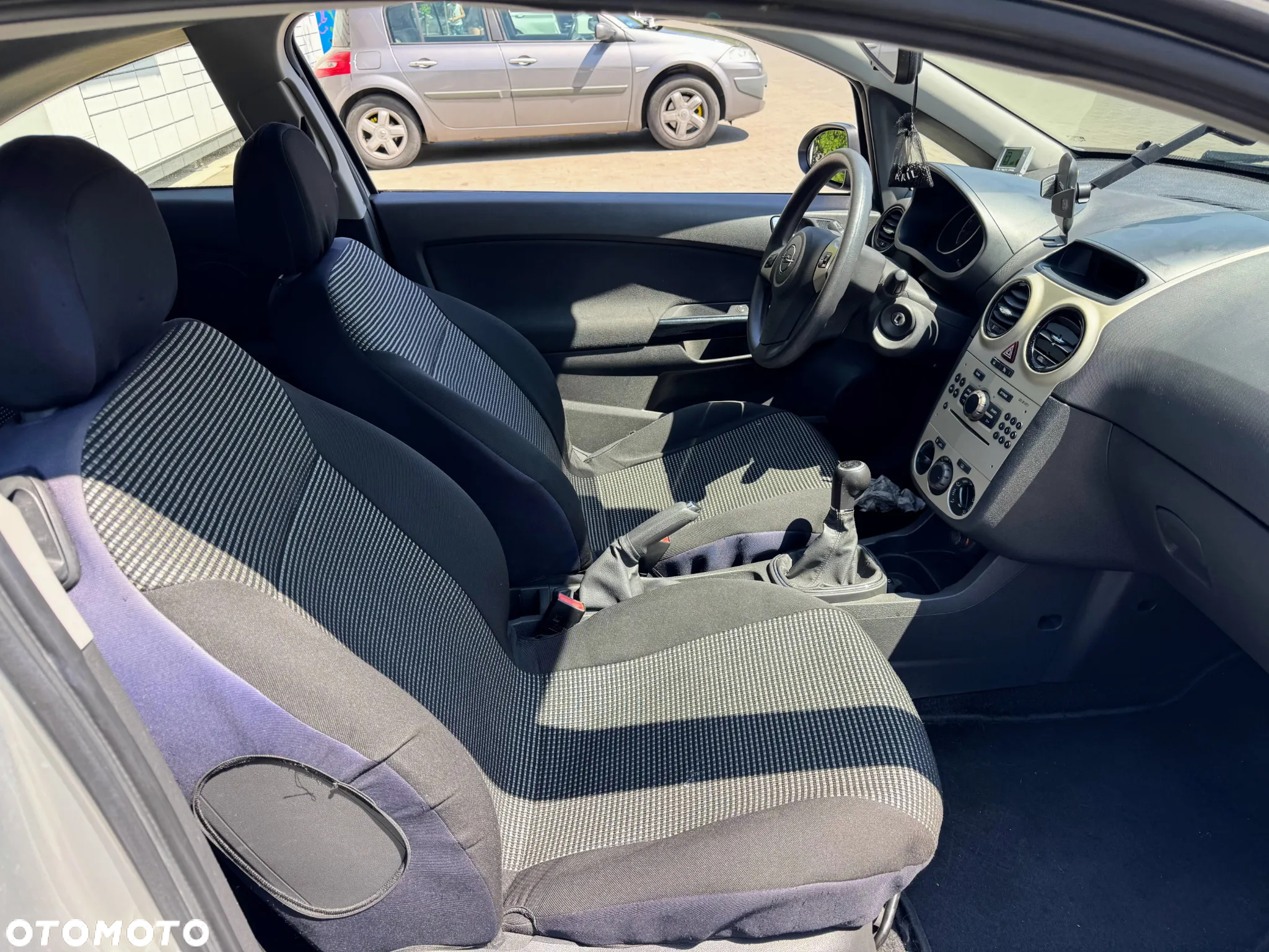Opel Corsa - 35