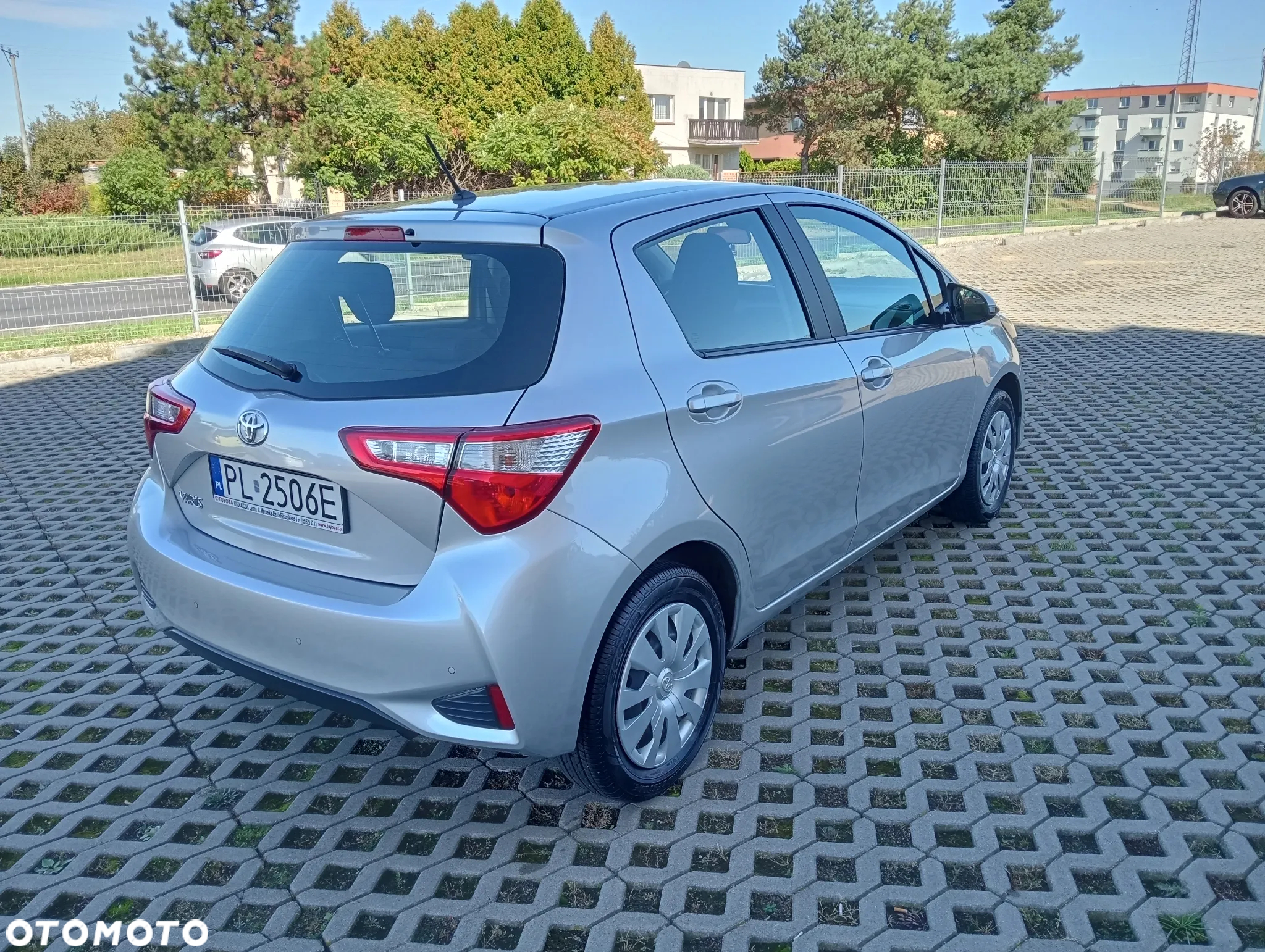 Toyota Yaris 1.0 Active - 3