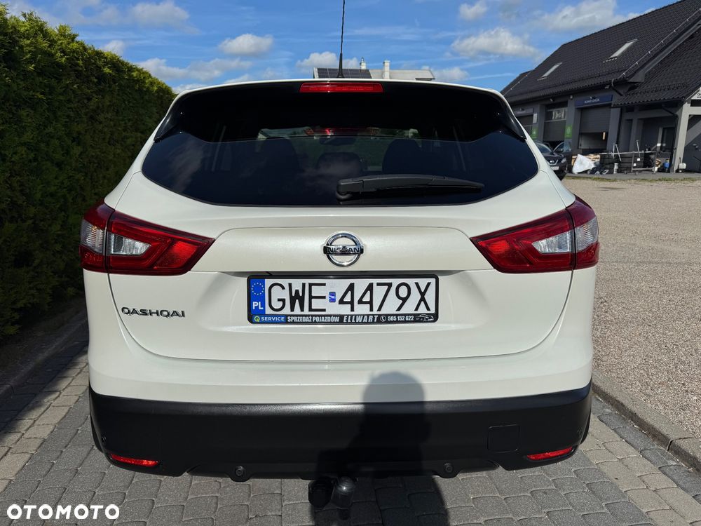 Nissan Qashqai 1.2 DIG-T 360 - 6