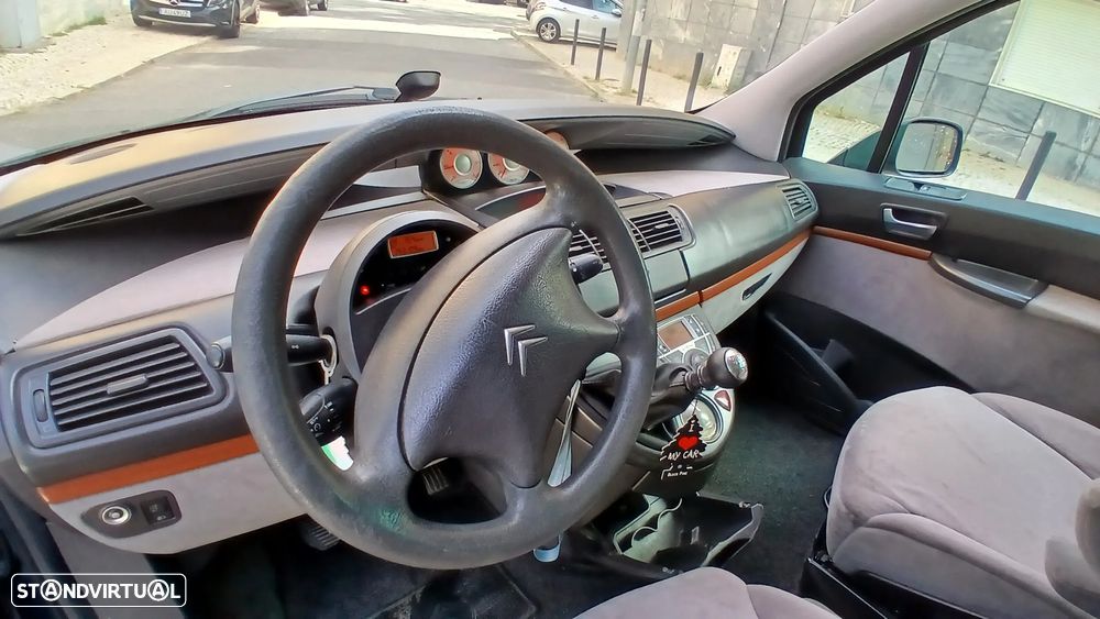 Citroën C8 2.0 HDi 16V SX - 10
