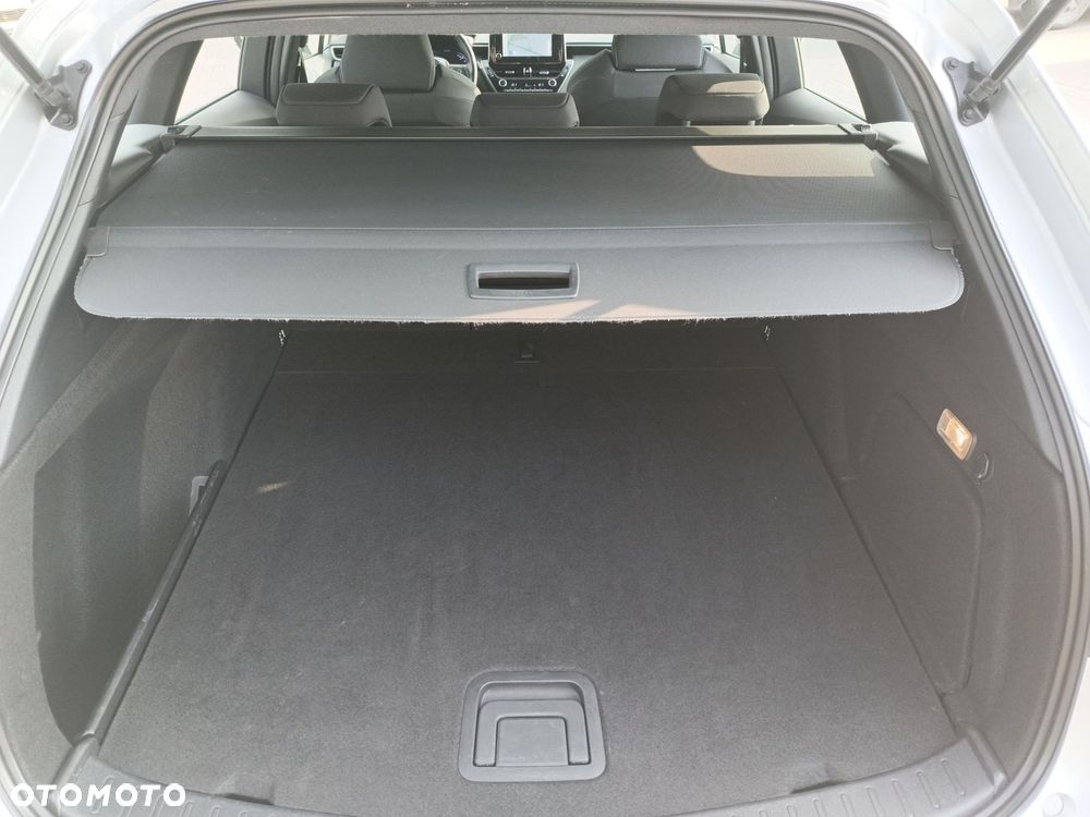 Toyota Corolla 2.0 Hybrid Comfort - 13