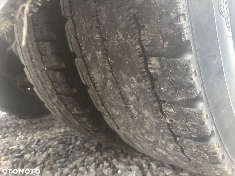 Mercedes-Benz AROCS 1824 4X4 Piaskarka solarka econ pług - 4