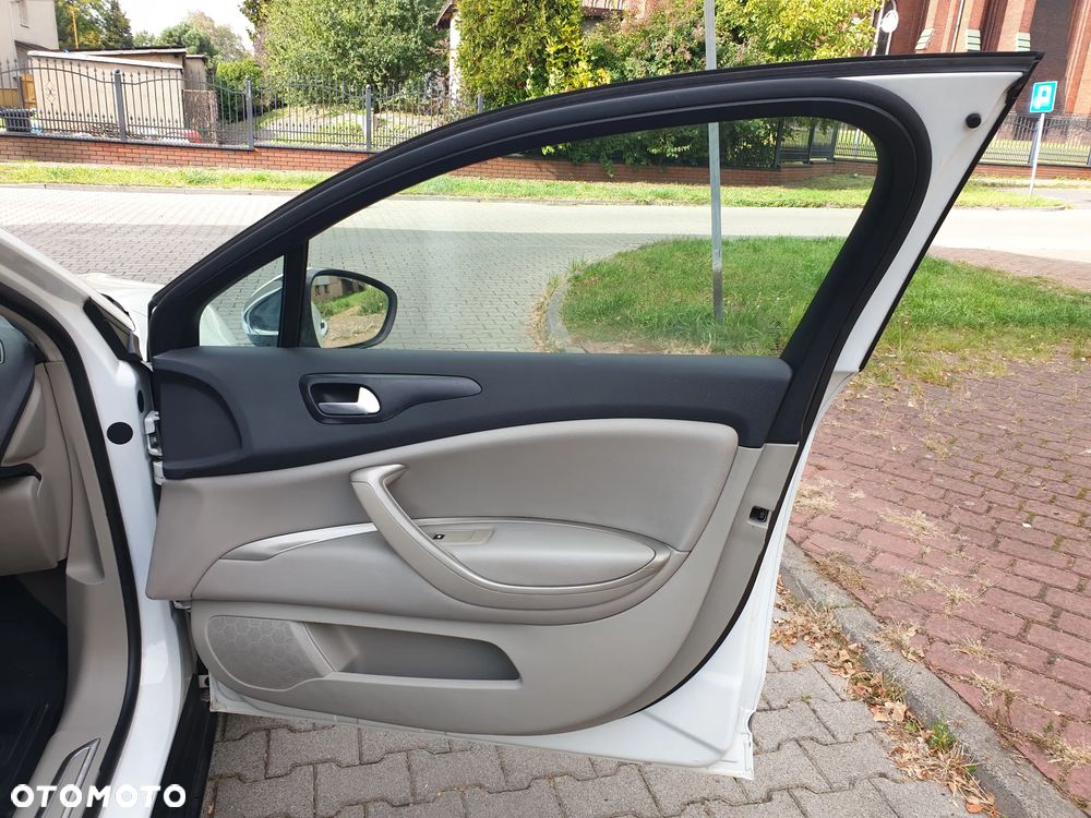 Citroën C5 HDi 165 FAP CrossTourer - 28