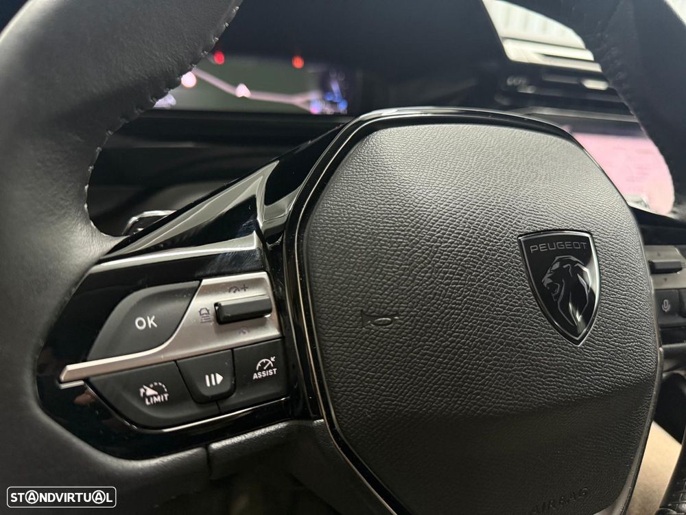 Peugeot 308 1.5 BlueHDi Allure Pack EAT8 - 26