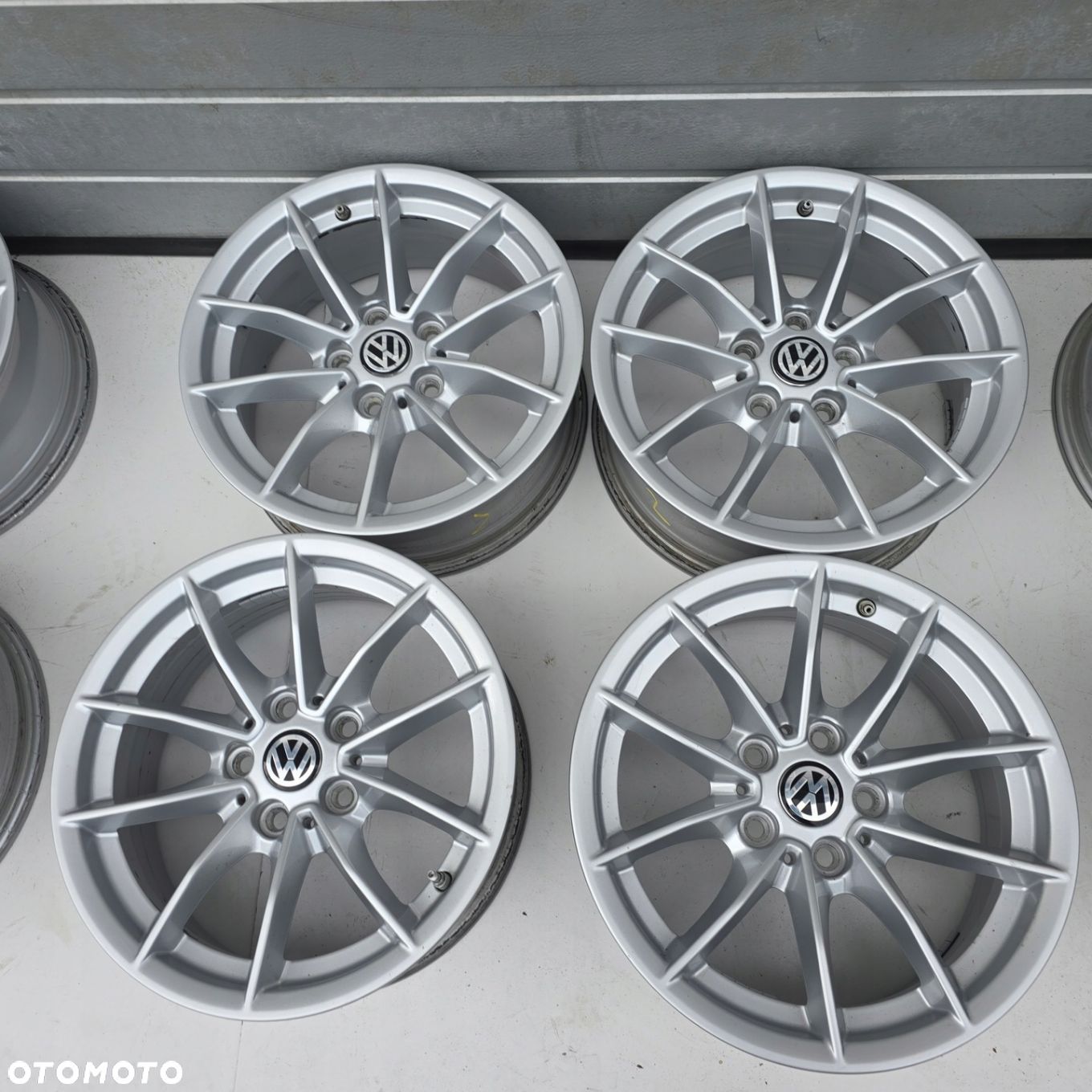 VW PASSAT B8 B7 SHARAN TIGUAN 16 ET22 5x112 6.5J 4X - 1