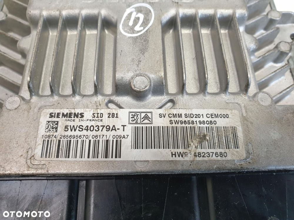 PEUGEOT 407 KOMPUTER SILNIKA 5WS40379A sterownik - 2