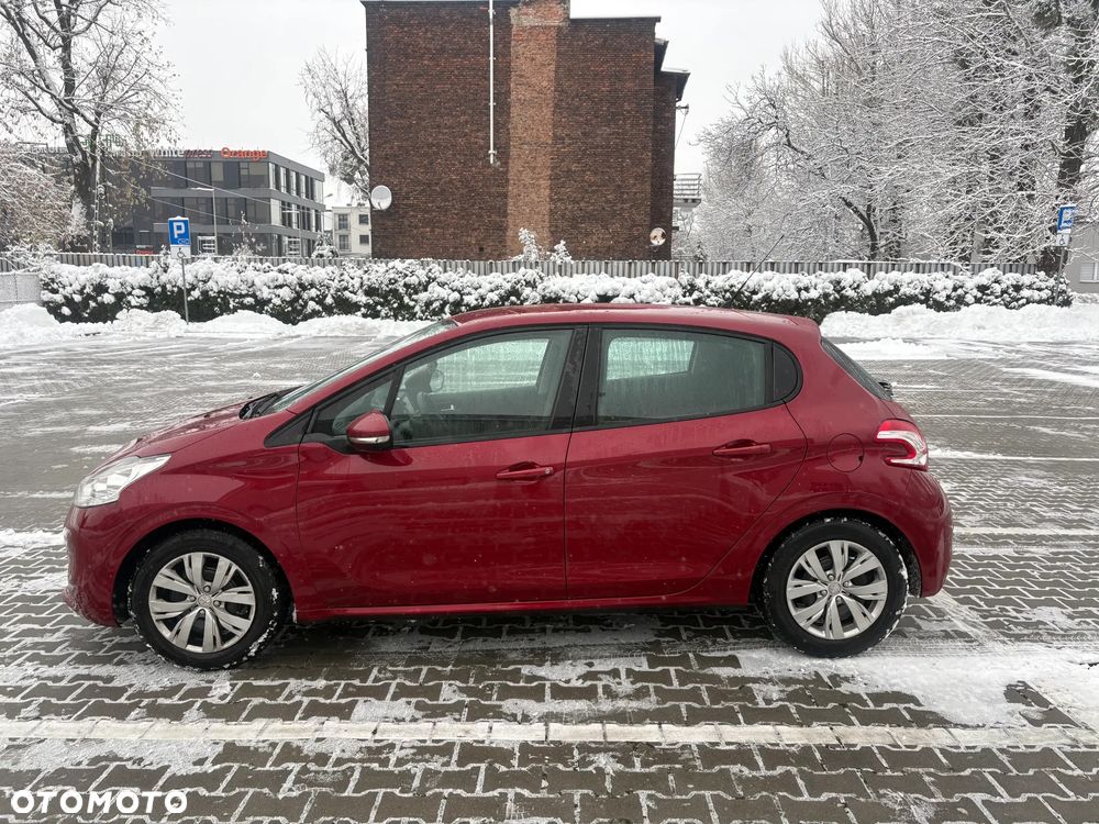 Peugeot 208 1.2 PureTech Active - 4