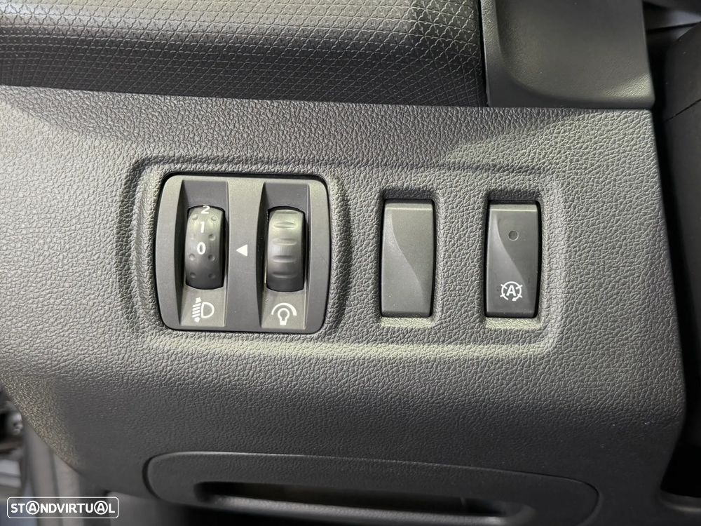 Renault Clio 1.5 dCi Limited - 22