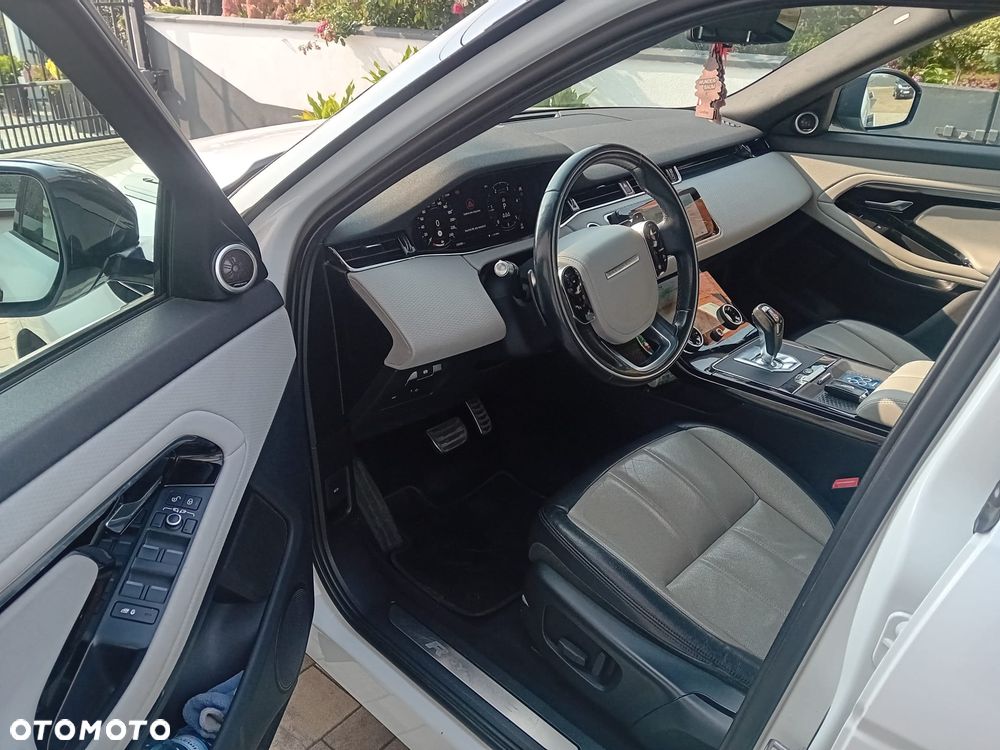 Land Rover Range Rover Evoque - 23