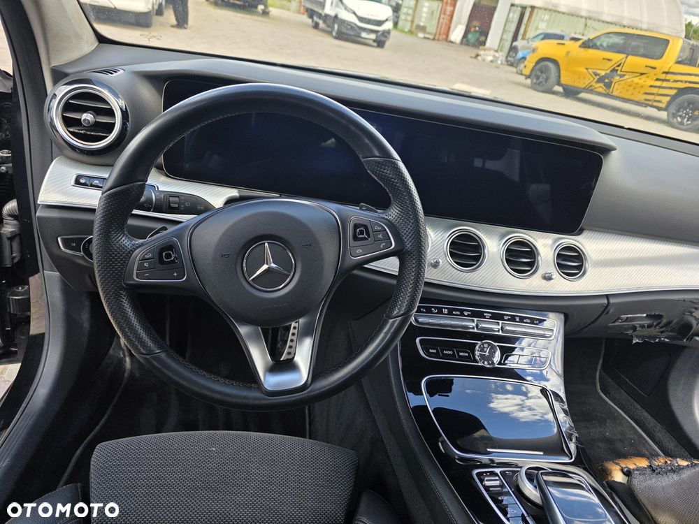 Mercedes-Benz Klasa E 220 d 4Matic All-Terrain 9G-TRONIC Avantgarde - 7