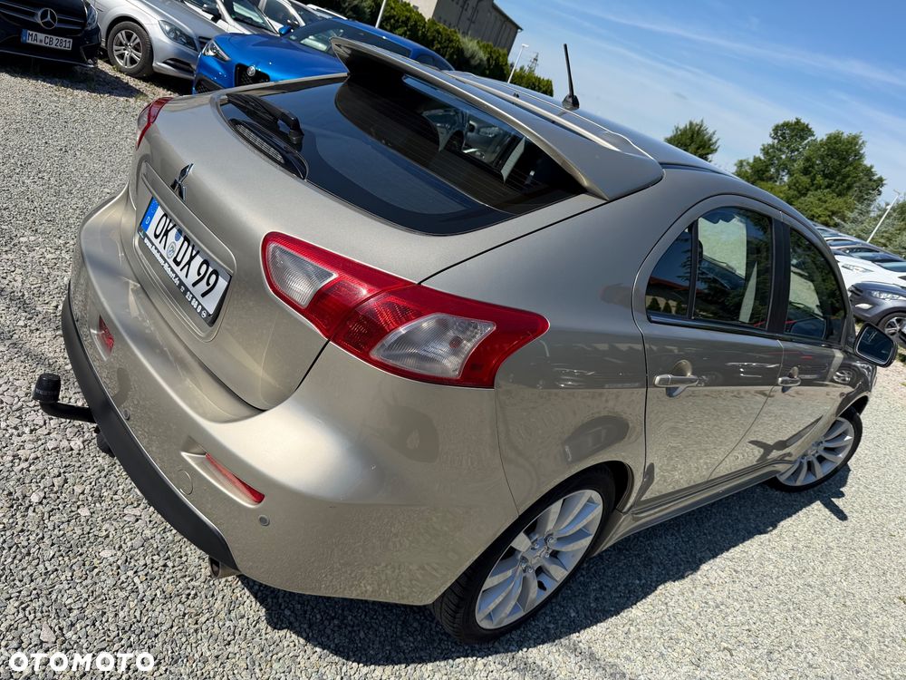 Mitsubishi Lancer 1.8 CVT Instyle - 24