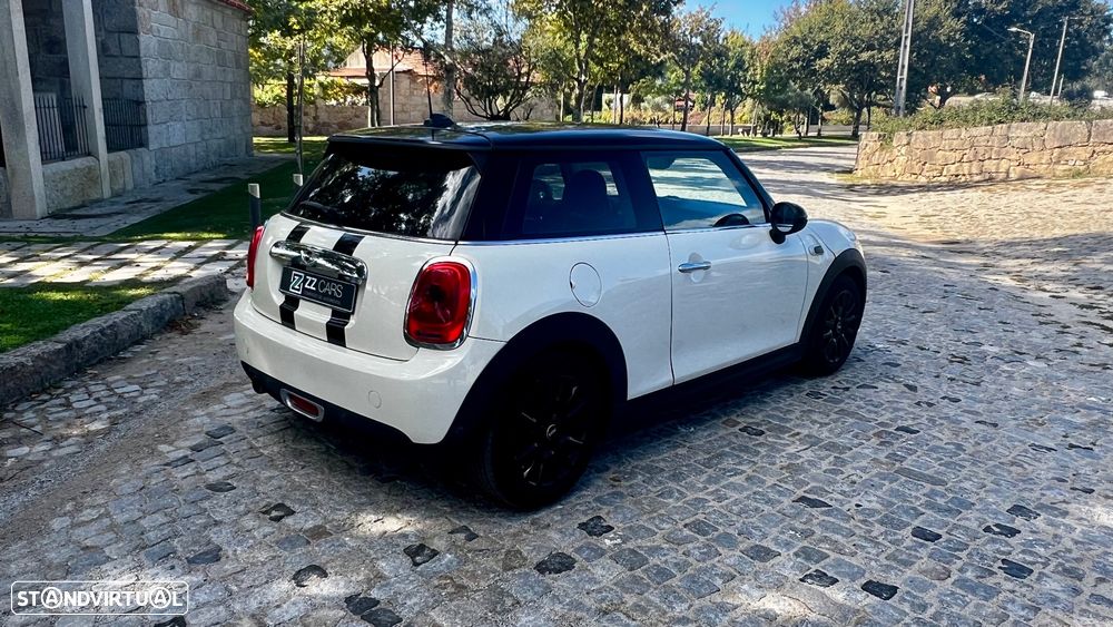 MINI 3 Portas One D - 9