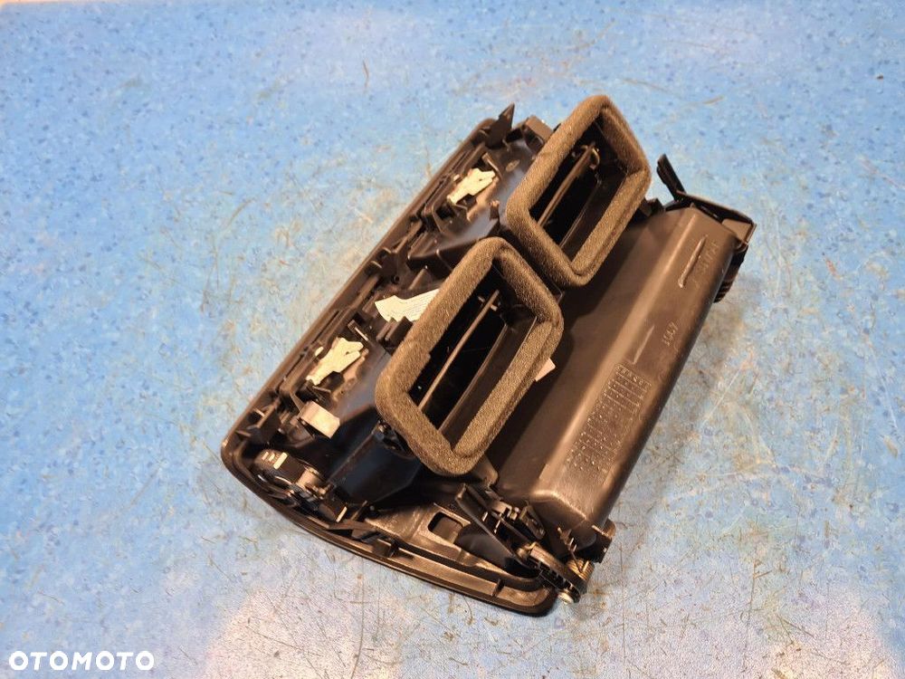 SKODA OCTAVIA II LIFT KRATKI NAWIEWU POWIETRZA - 11