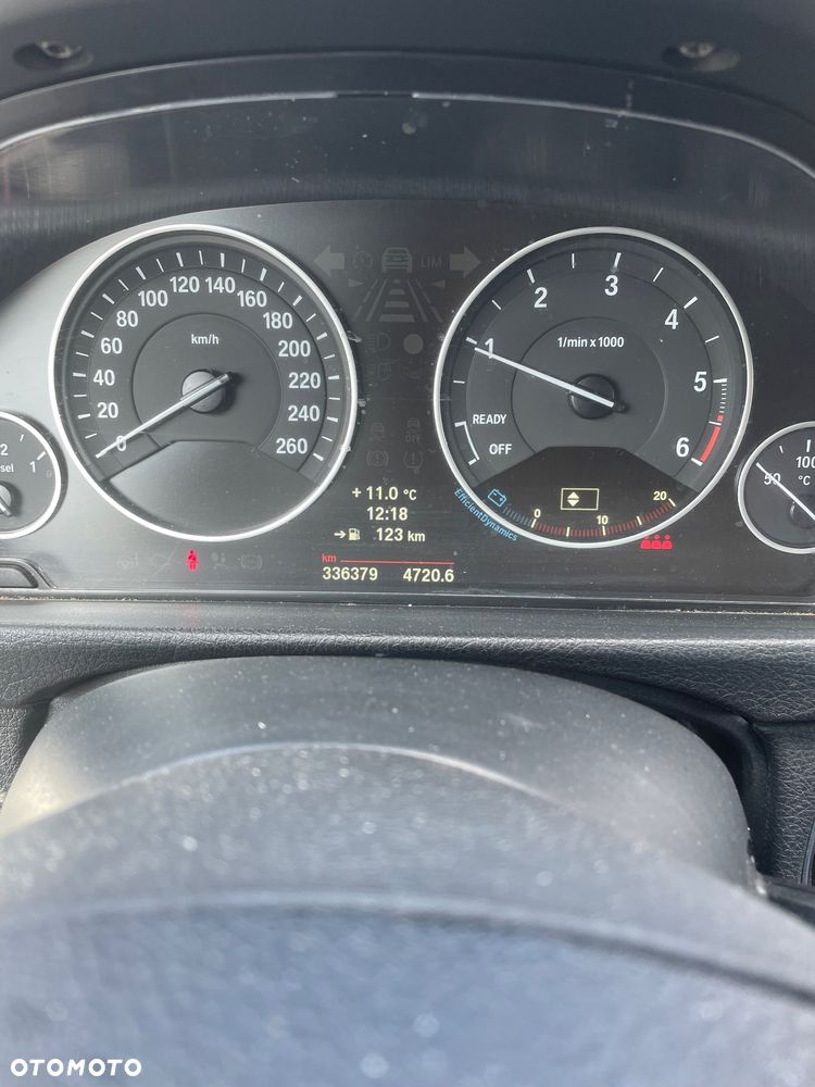 BMW Seria 3 318d DPF Edition Exclusive - 17