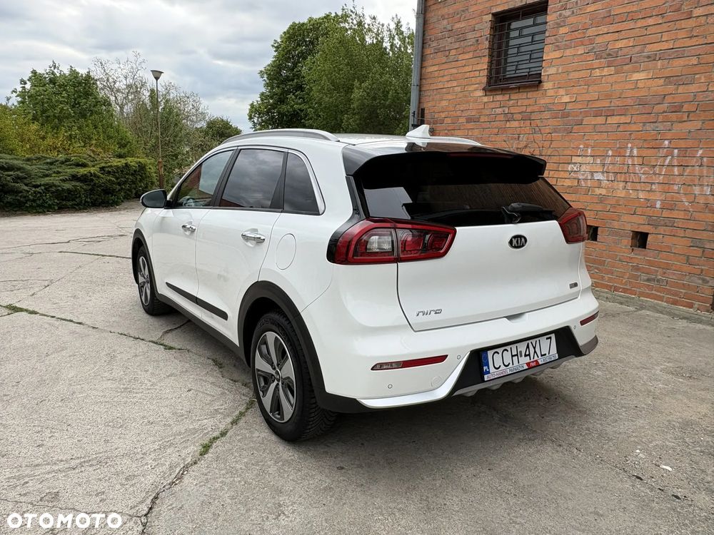 Kia Niro 1.6 GDI 2WD Vision - 10
