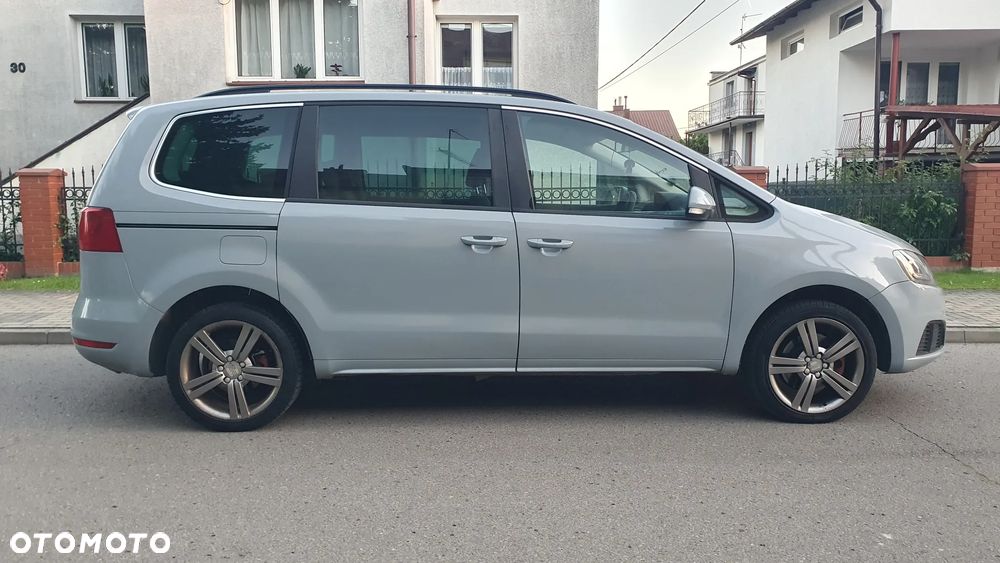 Seat Alhambra 2013 photo 5