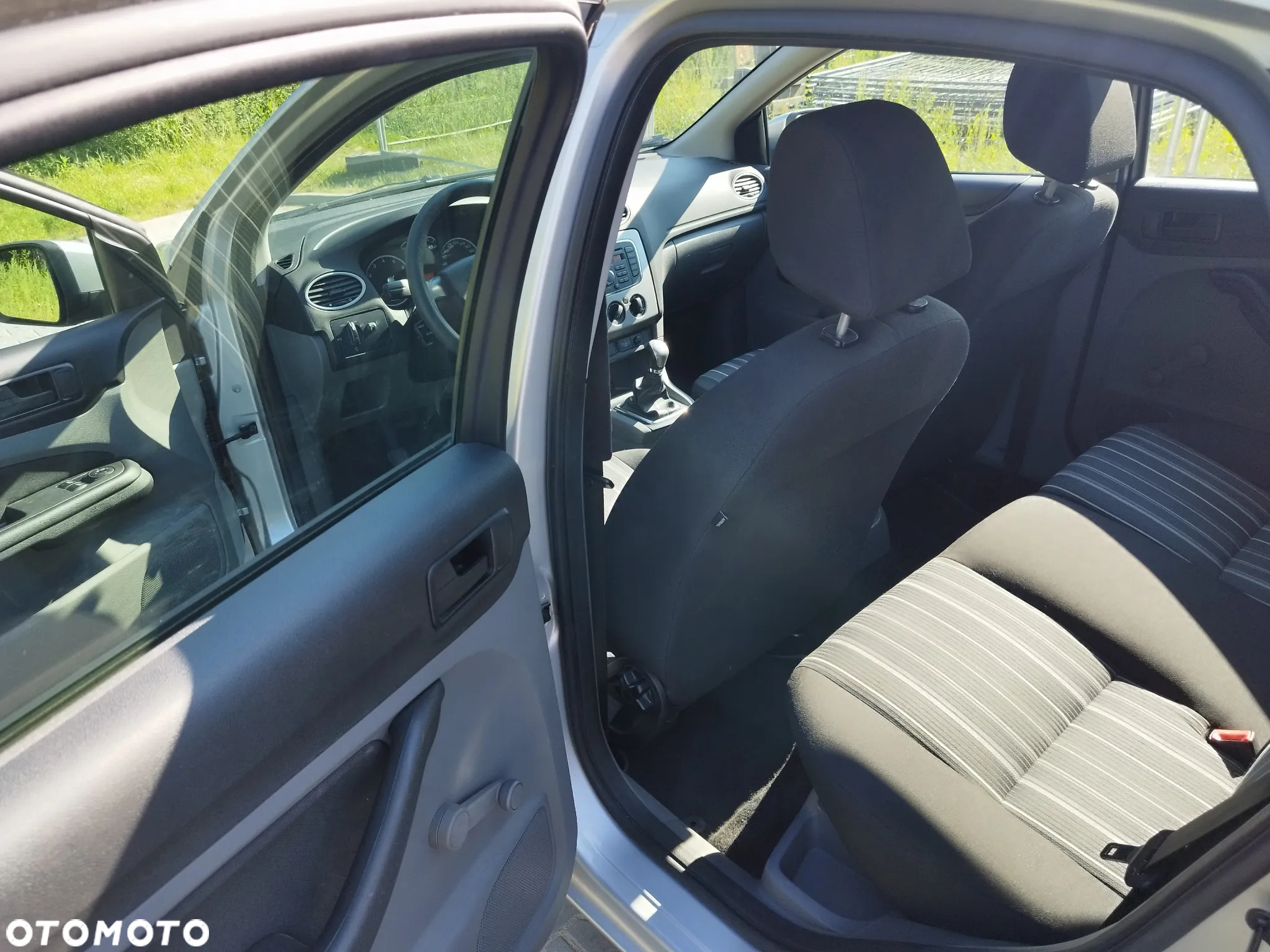 Ford Focus 1.4 Silver X - 14
