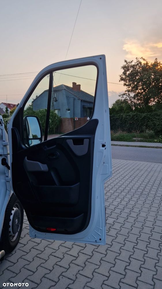 Renault MASTER L2H2 Klima Tempomat Kamera Navi Rury Furgon Hak Bagażnik Serwis - 9