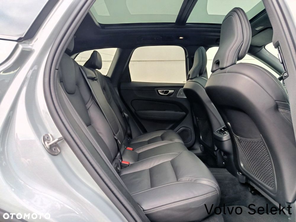 Volvo XC 60 - 22