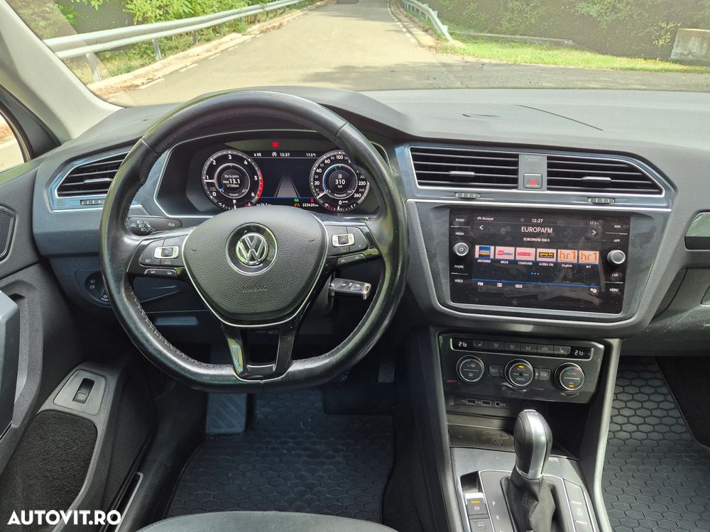 Volkswagen Tiguan 2.0 TDI SCR 4MOTION DSG Highline - 10