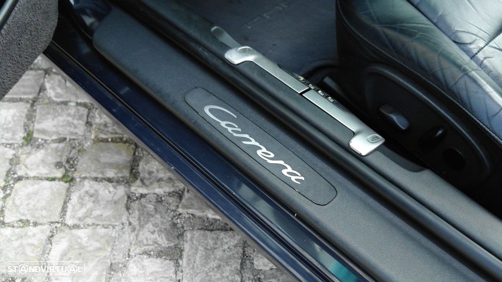 Porsche 911 (996) Carrera Coupé - 41