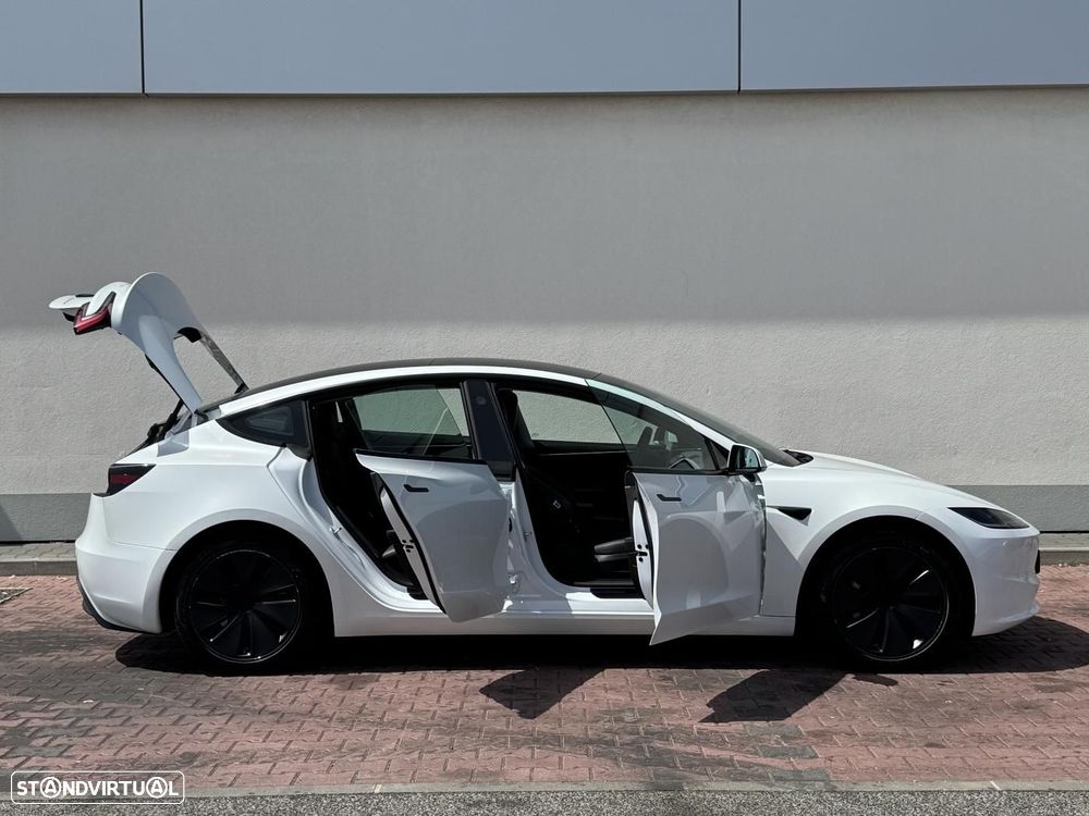 Tesla Model 3 Long Range Tração Integral - 31