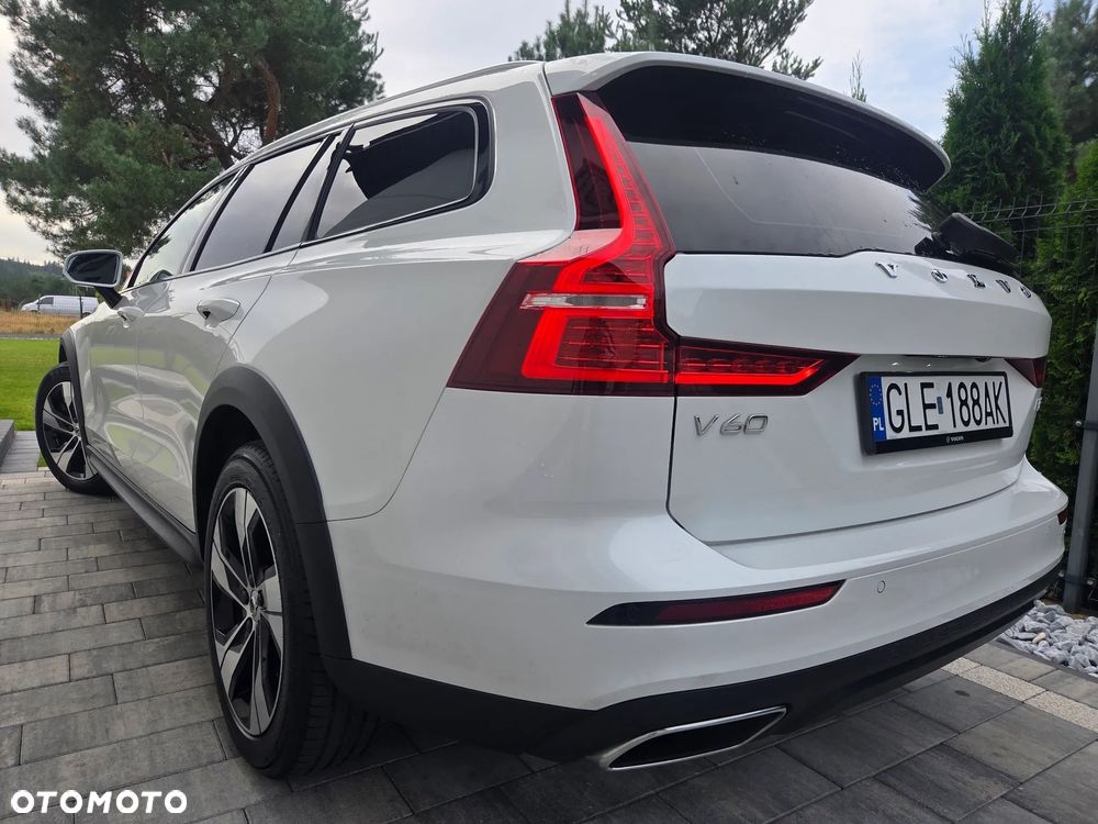 Volvo V60 Cross Country B4 D AWD Geartronic - 7