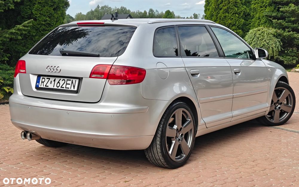 Audi A3 Sportback - 6