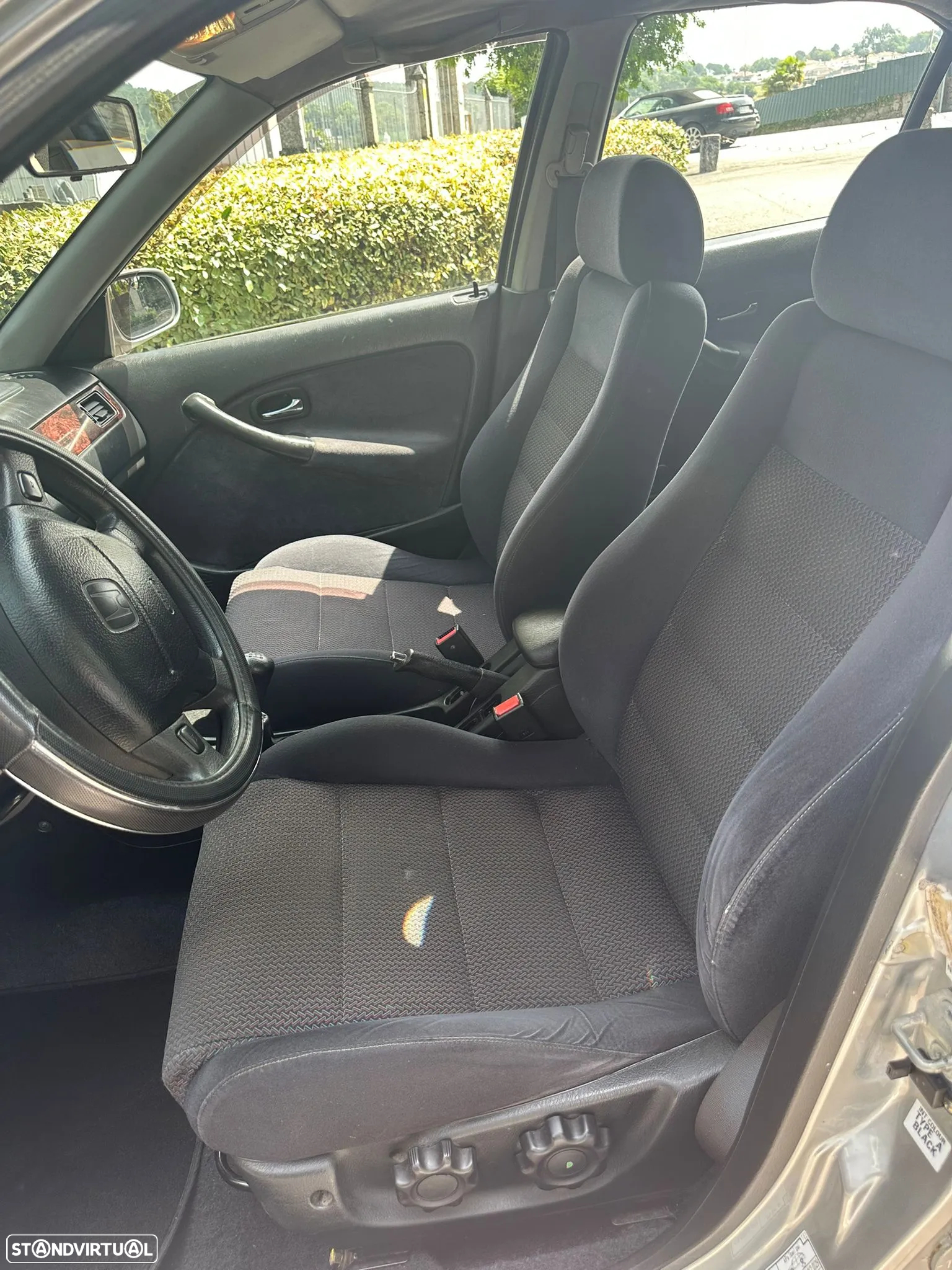 Honda Civic 1.5i LS - 3