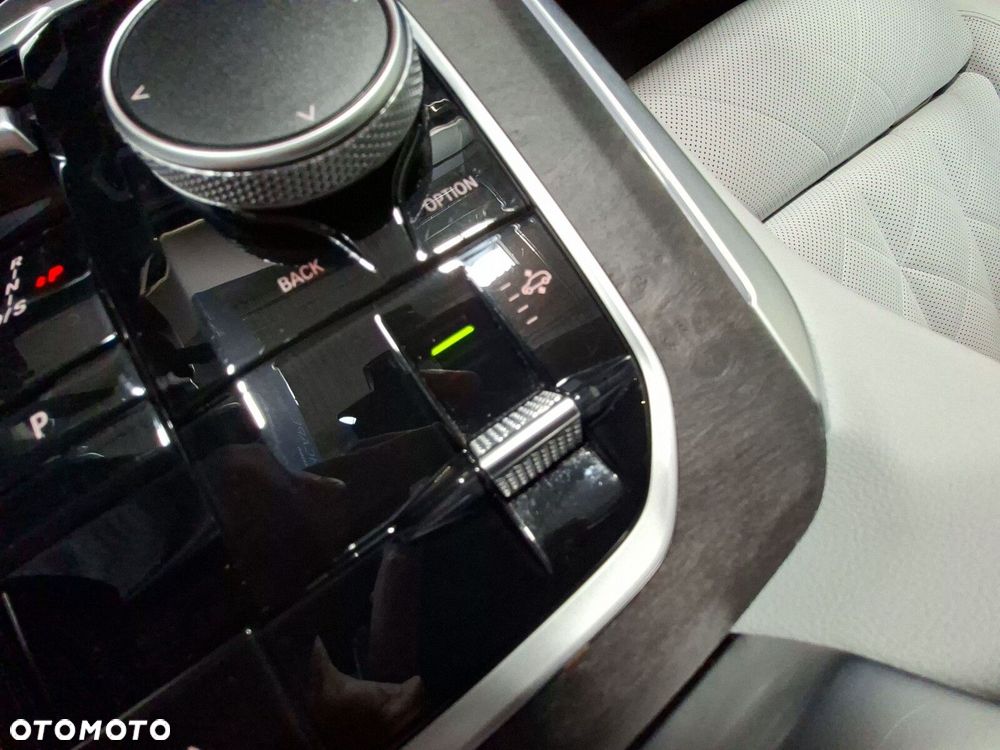BMW X5 - 25