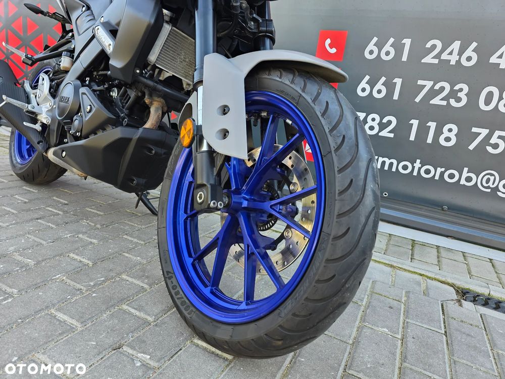 Yamaha MT - 24