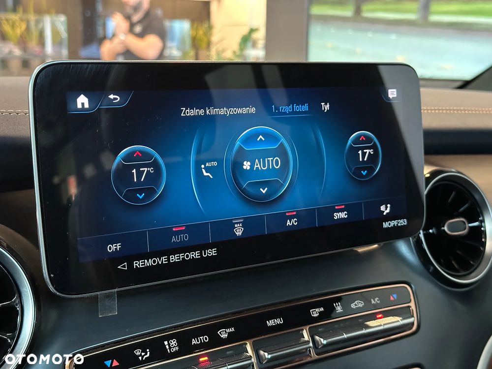 Mercedes-Benz EQV - 30