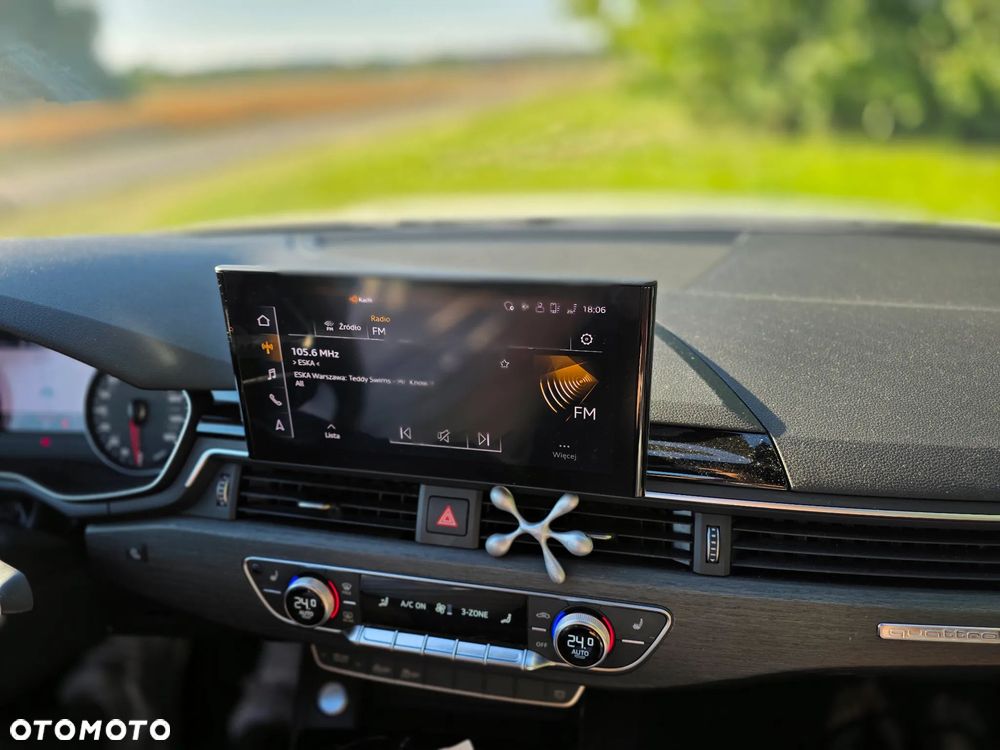 Audi A4 Limousine - 5