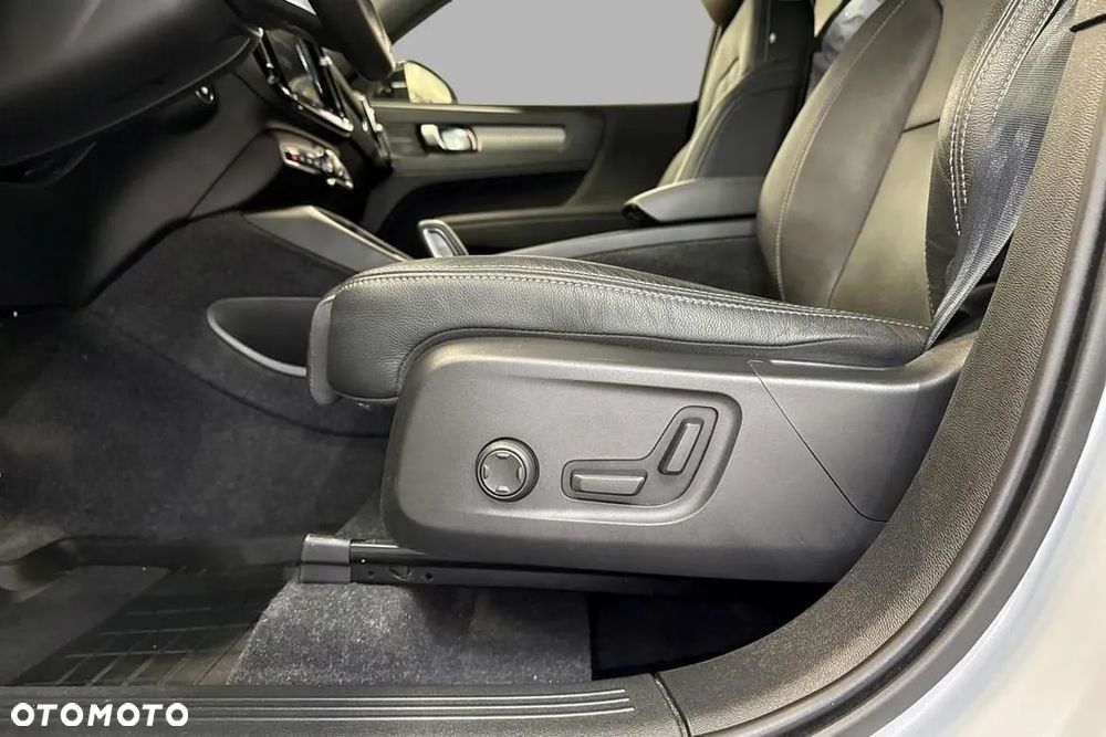Volvo XC 40 T5 Recharge DKG RDesign - 28