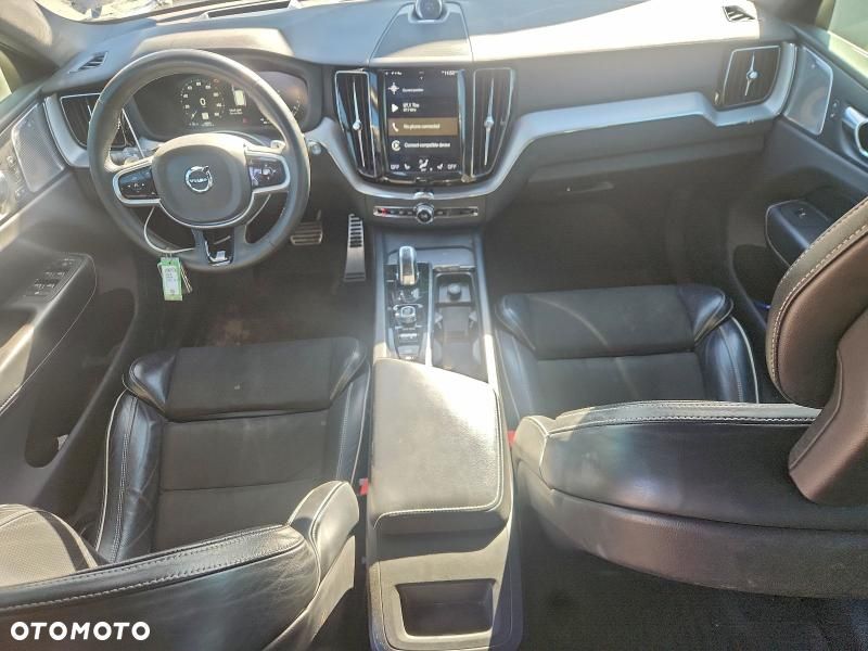 Volvo XC 60 T8 AWD Plug-In Hybrid R-Design - 7