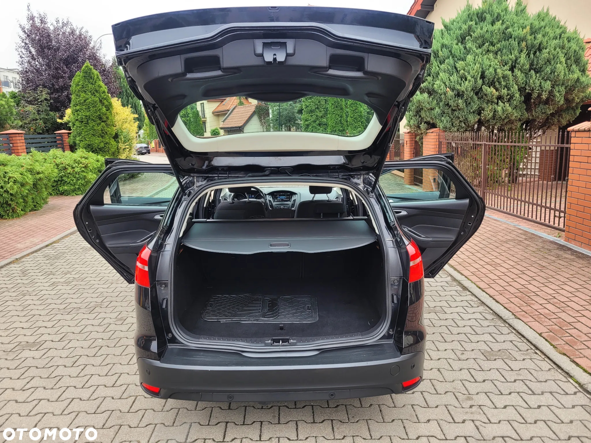 Ford Focus Turnier 1.5 TDCi ECOnetic 88g Start-Stopp-Sy Titanium - 22