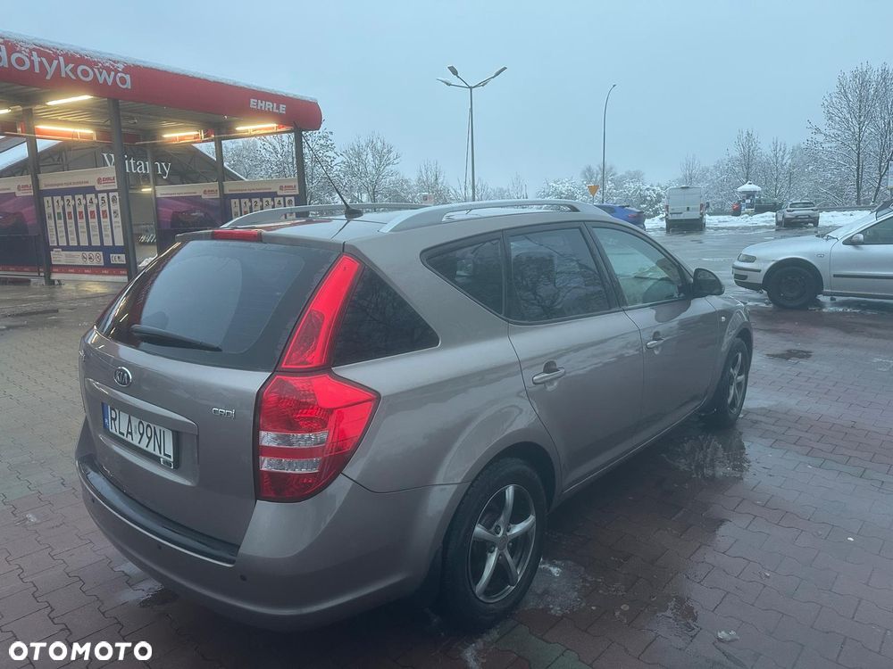 Kia Ceed - 5