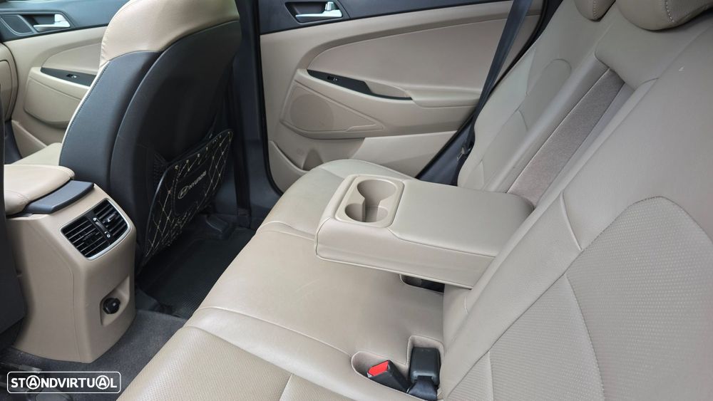 Hyundai Tucson 1.6 CRDi Premium+Pack Pele - 53