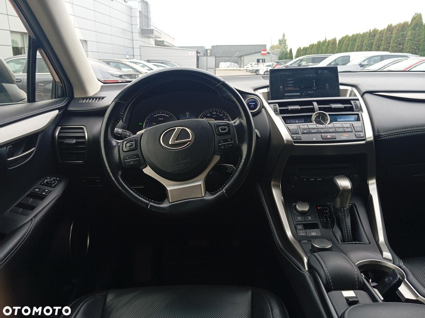 Lexus NX 300h Comfort AWD - 16