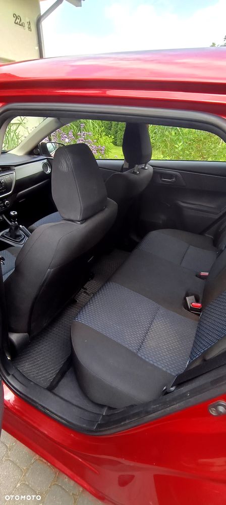 Toyota Auris 1.33 VVT-i Premium - 19