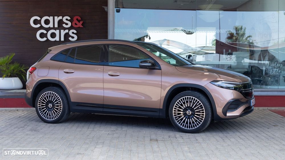 Mercedes-Benz EQA 300 4Matic AMG Line - 2