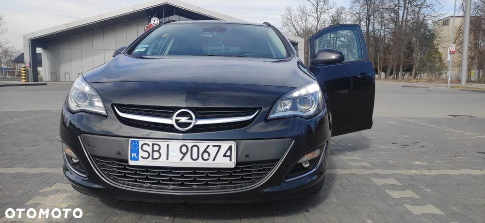 Opel Astra IV 2.0 CDTI Cosmo - 5