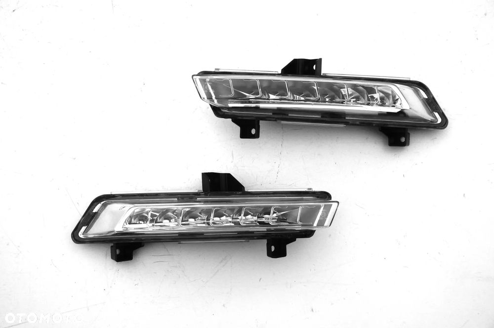 RENAULT CLIO 4 IV Lift 2016 - lampy LED DRL lampa L+R OE - 1