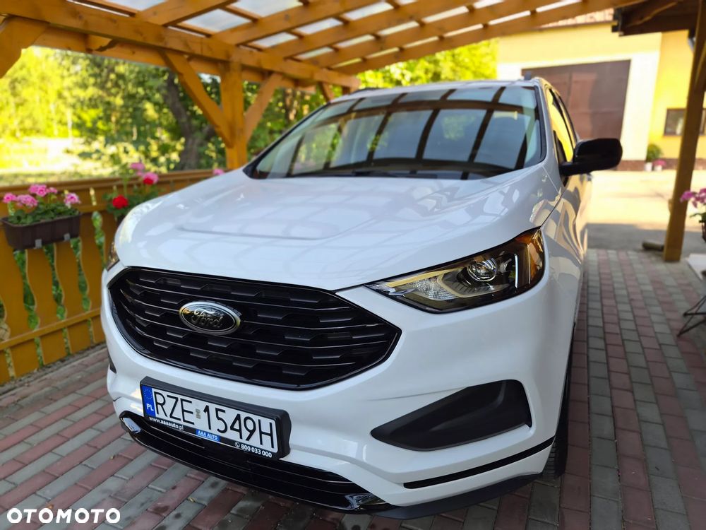 Ford Edge - 12