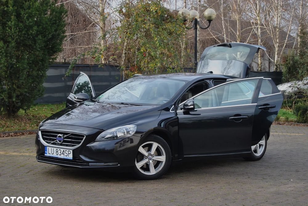 Volvo V40 D2 - 20