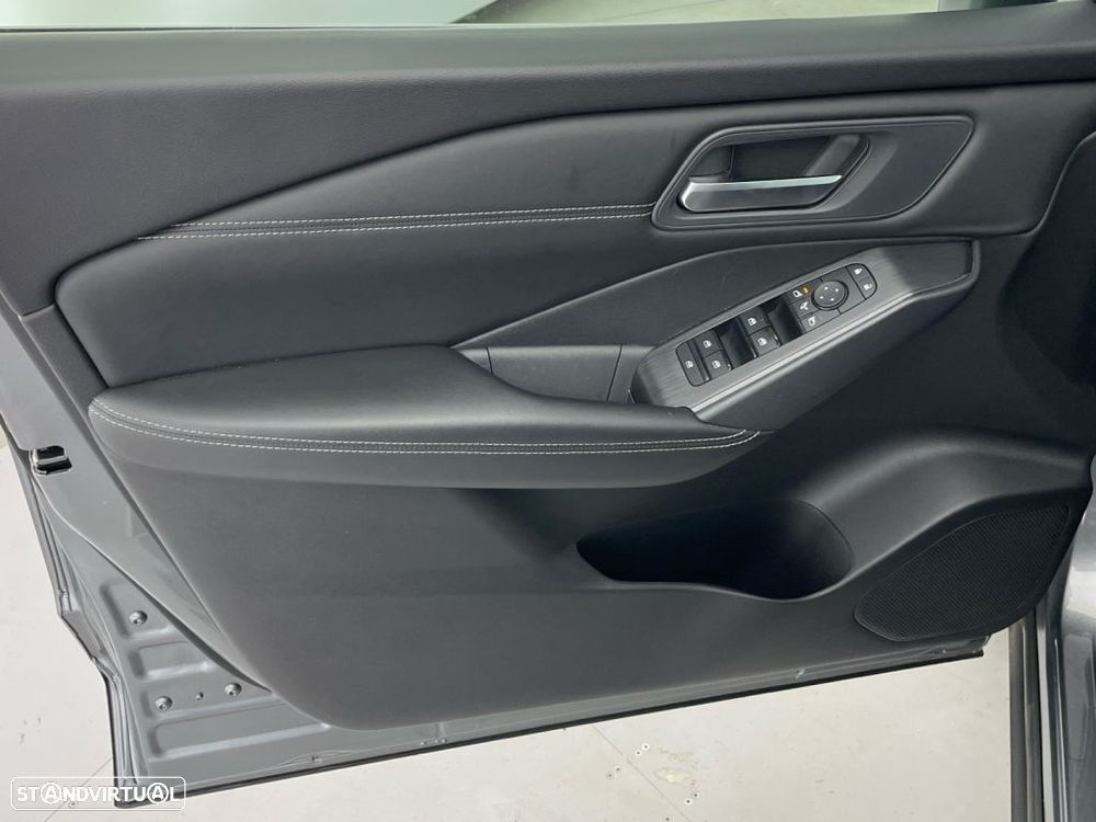 Nissan Qashqai 1.3 DIG-T Acenta - 18