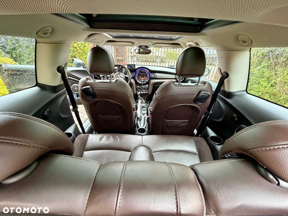 MINI Cooper Standard - 17